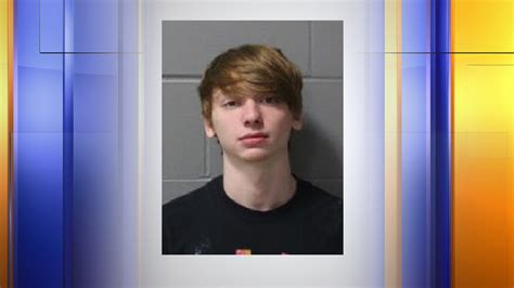 19 Year Old Iowa Man In Custody After Officials Say He Had Sex With Free Download Nude Photo
