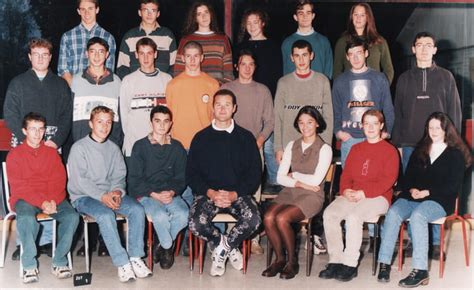 ⚫️ le décès de christophe #revault nous plonge ce soir dans une profonde tristesse. Photo de classe Première STAE,année 1997/1998,La Lande du ...