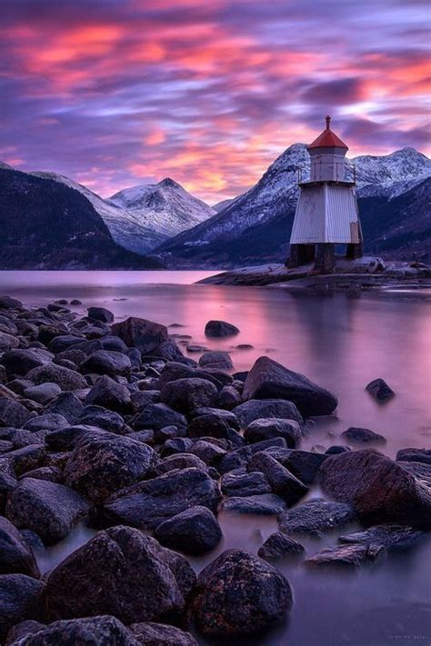 Pin By Jocelyne Boulay On Belle Nature Beautiful Lighthouse
