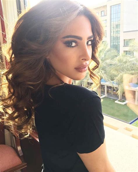 13 Middle Eastern Beauty Gurus We Cant Stop Watching