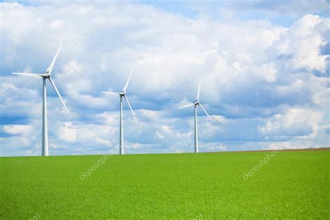 Modern Windmill In A Field — Stock Photo © Famveldman 52621451