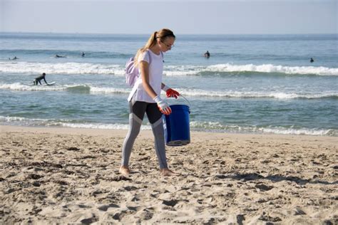 Coastal Cleanup Day Orange County Coastkeeper