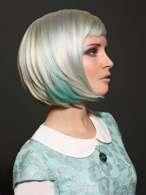 Dark roots and blue coloration. 32 Fantastic Bob Haircuts for Women 2015 - Pretty Designs