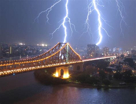 Worldwide animated weather map, with easy to use layers and precise spot forecast. Storm over Brisbane, Australia | Weather Events & Natural ...