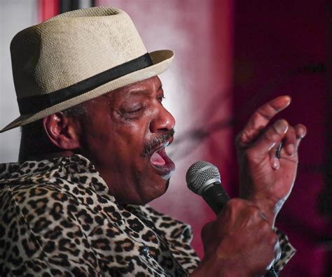 alexander o neal performs intimate shows at the boisdale of belgravia daily sport