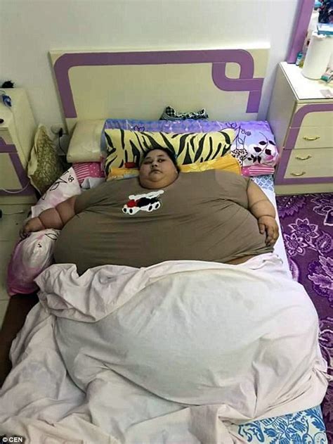 egyptian woman iman abdulati is believed to be the fattest woman alive daily mail online