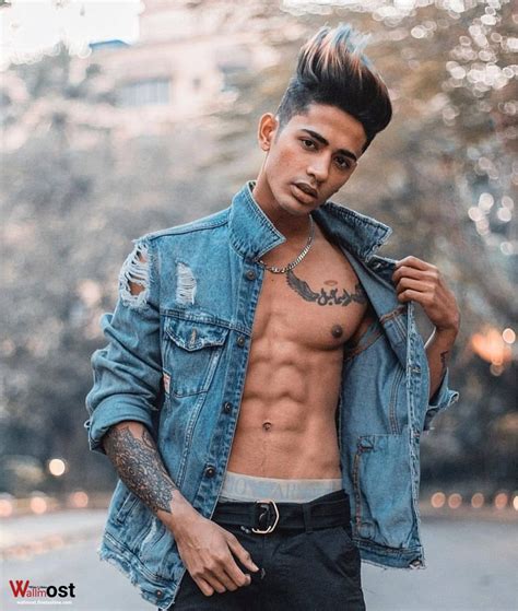 @danish_zehen #danishzehen #fambruh #fambruharmy #ibelieve #equality #togetherwecan #fightfordanishzehen #get #sowahi #pic #picoftheday #kbye♠🌸. Danish Zehen Hairstyle Photos | Danish Zehen 4k Wallpaper Download 2020