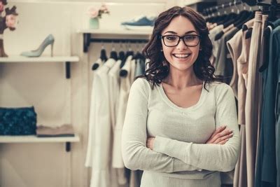 Être vendeur ou vendeuse en magasin en Allemagne formation salaire et évolution de carrière