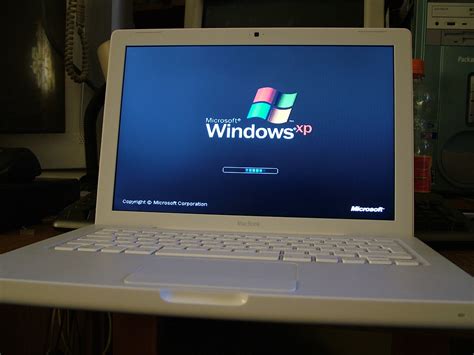 We show you five ways to safely use your unsupported xp or vista computer. A Mac running Windows XP | An Apple Macbook running ...