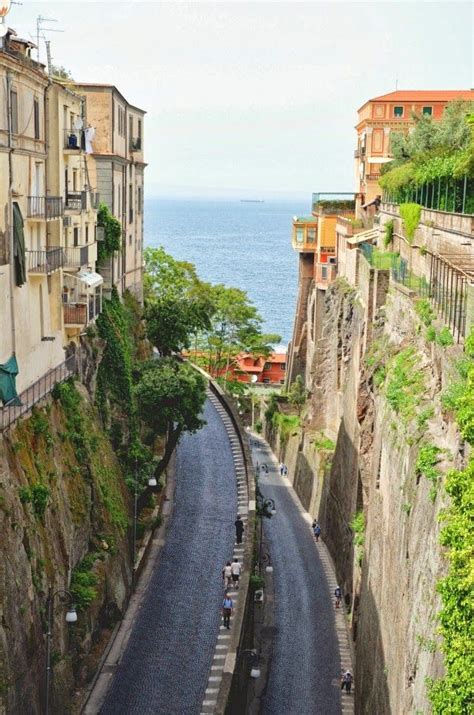 Read how to reach it, places to stay in the heart of the city, sightseeing attractions to see in sorrento, and above all, what to sorrento is well connected by flights and train. We Took the Road Less Traveled: Sorrento, Italy | Places ...
