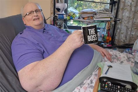 ex world s fattest man refused to sign abattoir death form in hospital manchester evening news