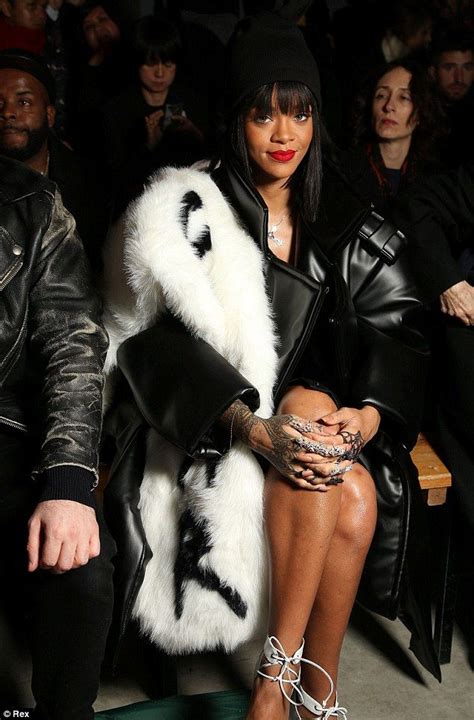 Rihanna Wears Over Sized Fur Shrug At Pfw Show Rihanna Style Rihanna