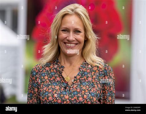 Bbc Newsreader Sophie Raworth Hi Res Stock Photography And Images Alamy