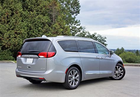 2017 Chrysler Pacifica Limited Road Test The Car Magazine