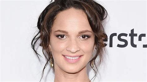 Shameless Star Ruby Modine On The Advice Emmy Rossum Gave Her About Sex