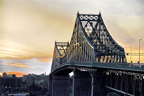 Preserving Montreals Iconic Jacques Cartier Bridge Exp