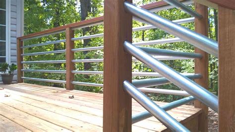 16 Lovely Deck Railing Ideas That Offer Safety And Style Paijo