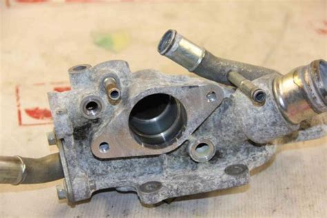 nissan x trail nt31 mr20de 07 15 thermostat housing body 11060en200 for sale online ebay