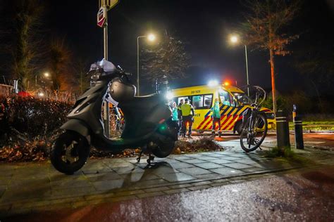 Fietser Gewond Bij Ongeval Met Scooter In Mierlo Foto Ednl