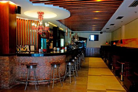 Café Bar Damilia Restaurantes