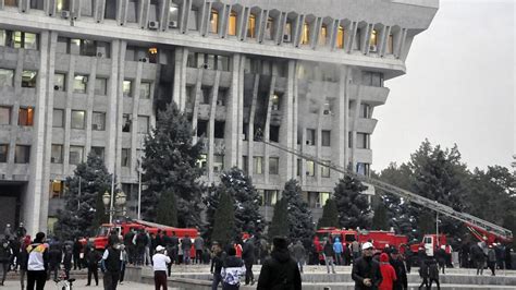 Беспорядки в Бишкеке. Главное на сегодня | NUR.KZ