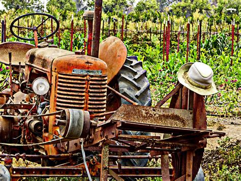 Tractor Cu Pălărie De Cowboy Poza Gratuite Public Domain Pictures