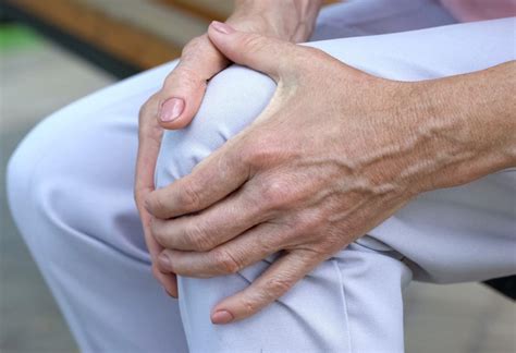 Arthritis In The Knee Types Causes And Symptoms