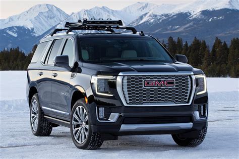 2021 Gmc Yukon First Look Review A New Type Of Premium Carbuzz