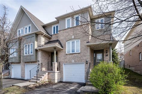 ?Just listed! ?39 Alexis way, Whitby ?Listed by Jason Hong ?Walk through the property: 39Alexis 