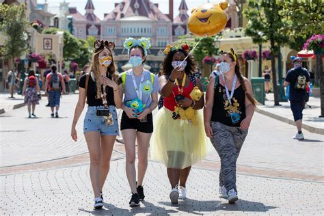 Disneyland Paris Reopens Its Doors Disneylandparis News