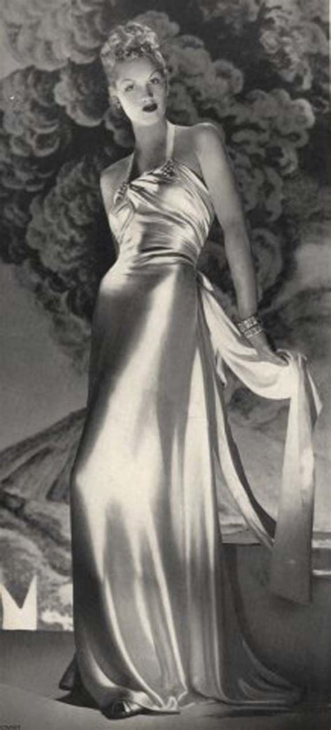 Photo By André Durst Madeleine Vionnet 1939 Vintage Vogue Moda