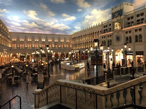 Venetian Las Vegas Luxury King Suite Review