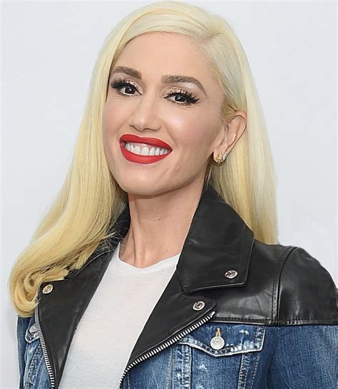 If gwen stefani and blake shelton need a wedding singer, they can always call miley cyrus. Gwen Stefani: Festivaltickets - Festicket