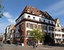 Landau, historisches Gebäude am Stiftsplatz, Sept - Staedte-fotos.de