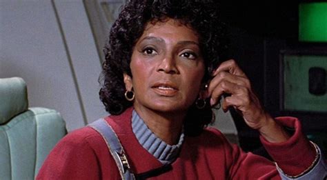 Nyota Uhura Carnacs Guide To Star Trek Fleet Command