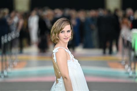 Emma Watson Lactrice Poste Un Tendre Cliché Pour Les 20 Ans Dharry