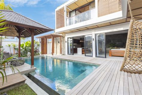 Holiday Villa Holiday Rental Teak Wood Decor Land For Lease Balinese Villa Simple Building