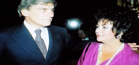 Husband john warner speaks to andrea mitchell on this page we invite you to read about elizabeth taylor and john warner relationship and to. Elizabeth Taylor with Sen. John Warner (photo taken by Annoth).....Uploaded By www ...