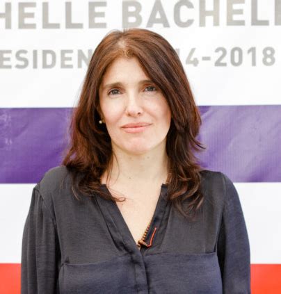 Osvaldo urrutia y gustavo sanhueza exigen que responda por el actuar de su asesora en el área de. File:Paula Narváez.png - Wikimedia Commons