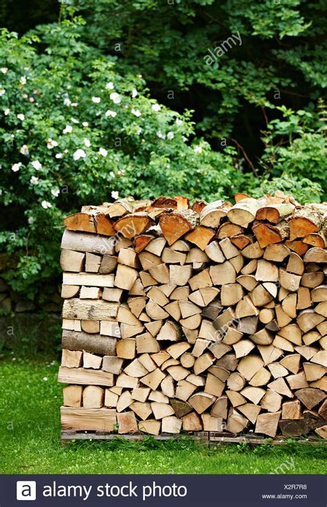Pile Of Firewood High Resolution Stock Photography And Images Alamy