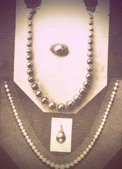 The Yusupov Black Pearl Necklace The Girl In The Tiara