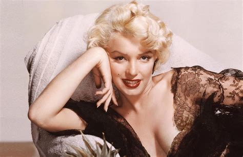 Dangerous Years Monroe Bing Images Marilyn Monroe Star Beauty