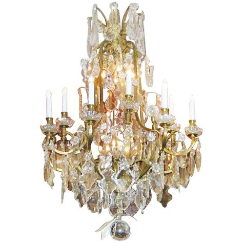 19th Century Louis Xv Bronze And Crystal Twelve Light Chandelier For