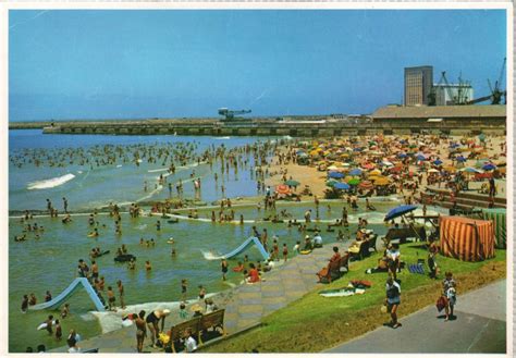 Postcard East London Oos Londen Strand Orient Beach Südafrika Ak 1975
