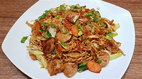 Hallo semua hari ini dapur malfinky menyajikan resep mie gomak medan ala dapur malfinky tentunya. 2 Resep Mie Goreng Yang Enak dan Lezat | GokilBanget.com