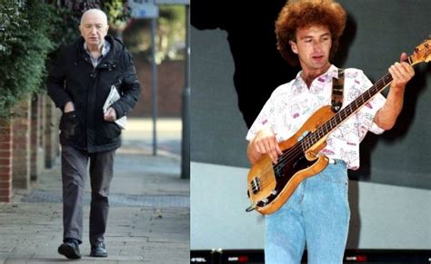 The Enigmatic Life Of John Deacon Queens Bassist That Is Out Of The Spotlight For The Last 20