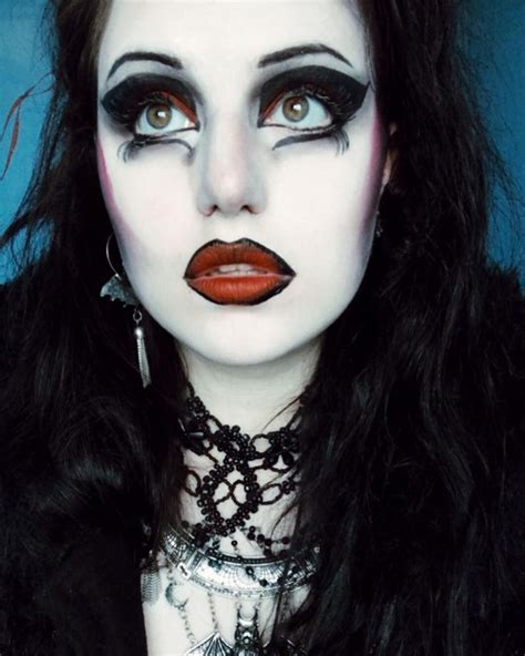 Image May Contain 1 Person Gothic Makeup Gothic Beauty Dark Fashion