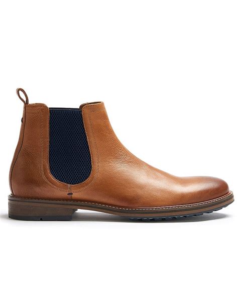 Shop for top brands like timberland, prada, ted baker london & more. Men's Chelsea Boots from Crew Clothing Company