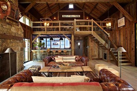 Inside The Design A Farmhouse Fit For Entertaining Design District Barn Renovation Barn