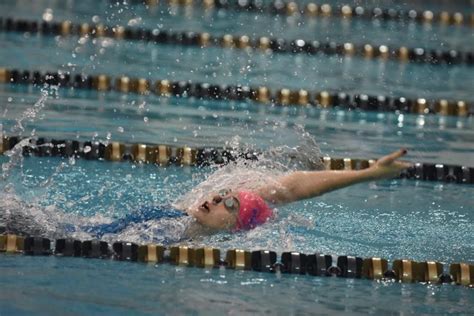 Student Swimmers Pursue Goals Outside Of Swim Season The Blue And Gold